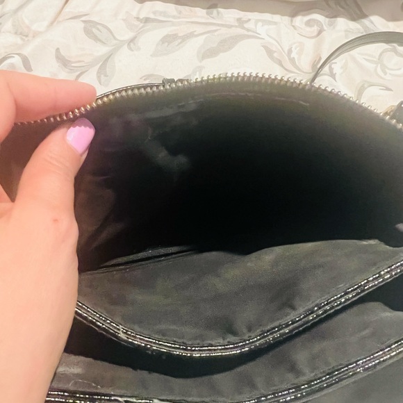 Victorias Secrets - Picture 2 of 2